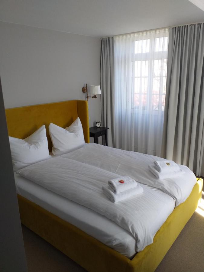 Hotel Landgasthof Adler باد كروزنغن المظهر الخارجي الصورة