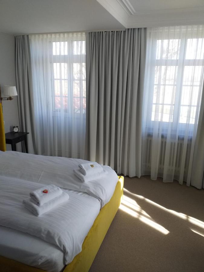 Hotel Landgasthof Adler باد كروزنغن المظهر الخارجي الصورة
