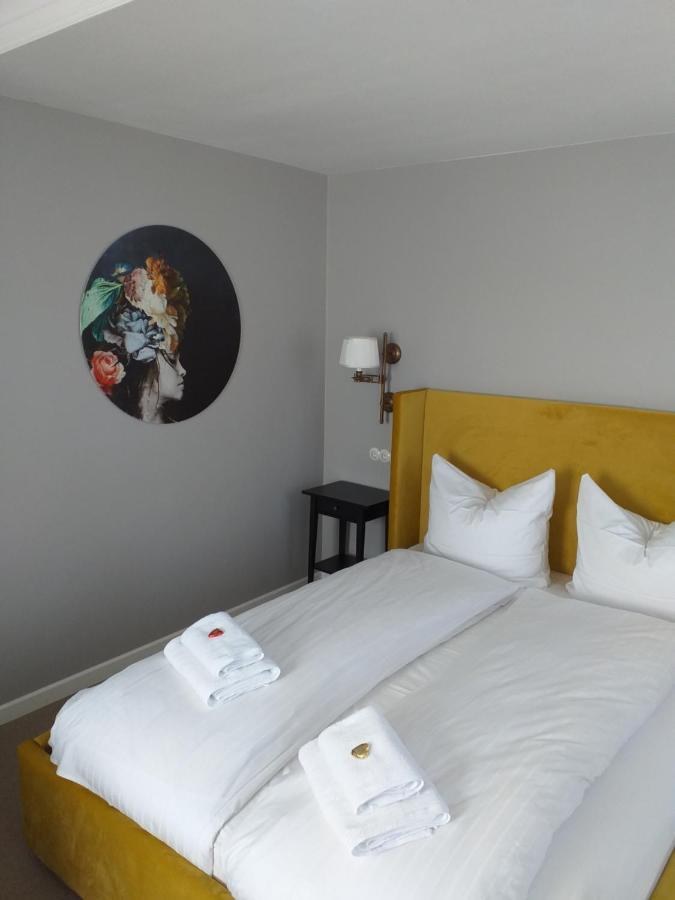 Hotel Landgasthof Adler باد كروزنغن المظهر الخارجي الصورة