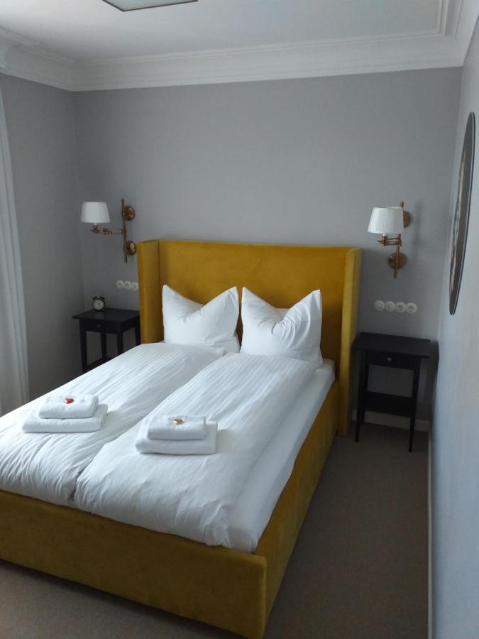 Hotel Landgasthof Adler باد كروزنغن المظهر الخارجي الصورة